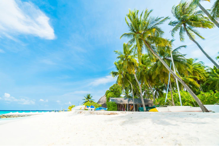 lagoon villa Maldives